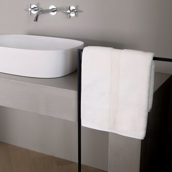 Balance Lace Hand Towel