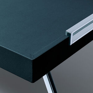 slide 4 Otello Bed Tray