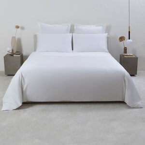 slide 4 Elegance Euro Sham