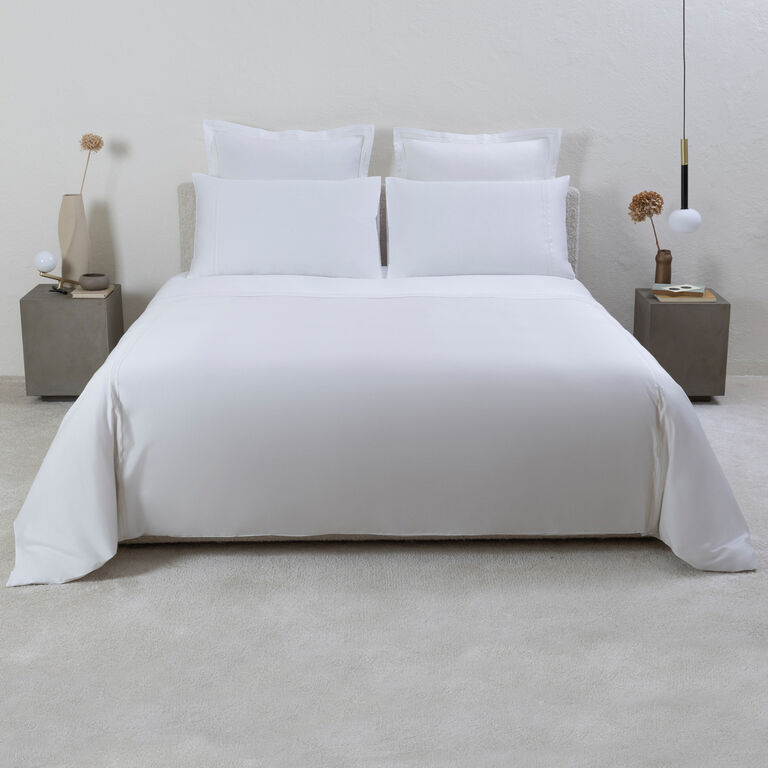 slide 4 Elegance Euro Sham